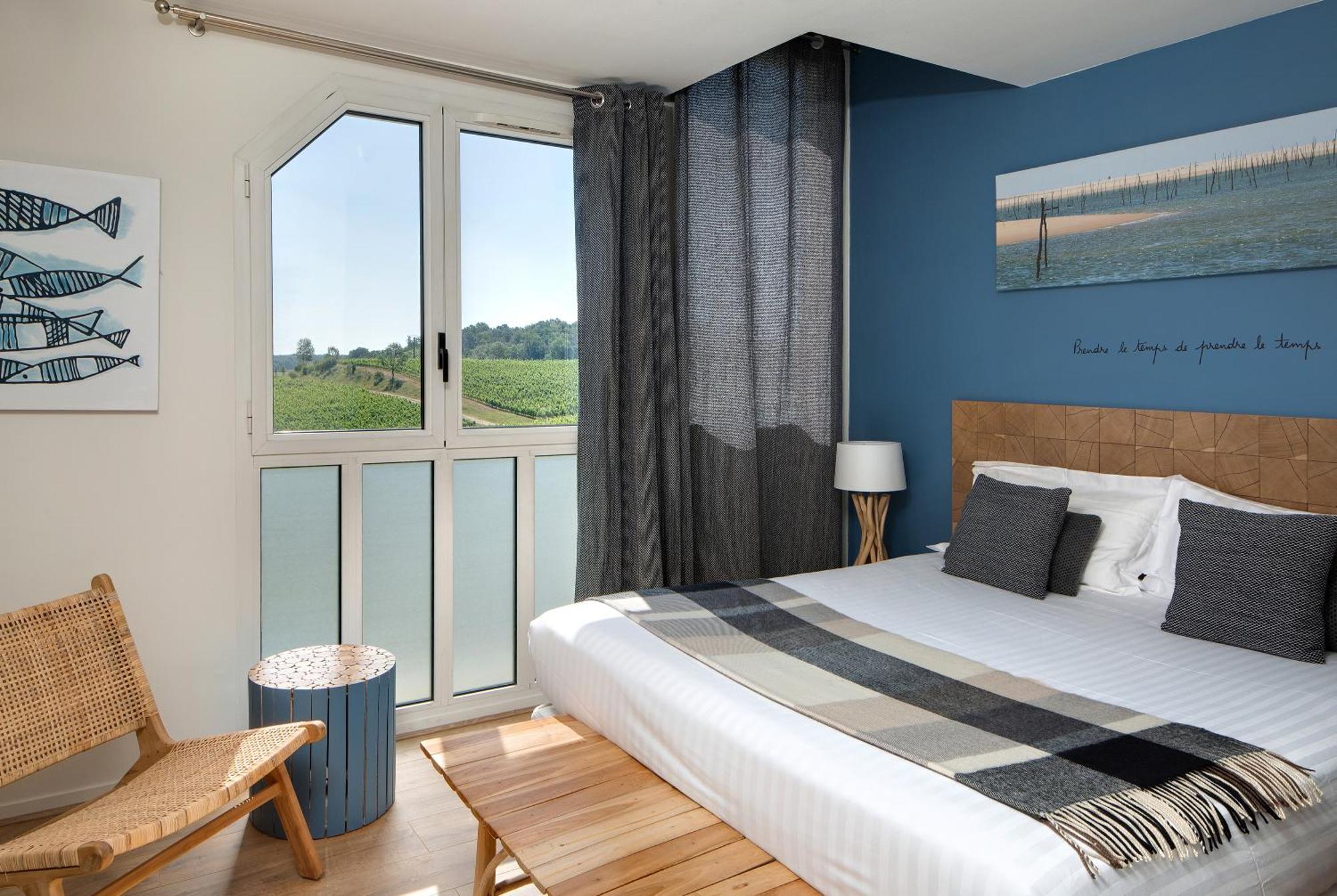 Pey La Tour - Logis Hotels & Restaurant Salleboeuf Exteriör bild